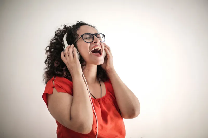 Feels Like Truth: 10 Adi Ulmansky Tracks That Make Vulnerability Sound Like a Superpower